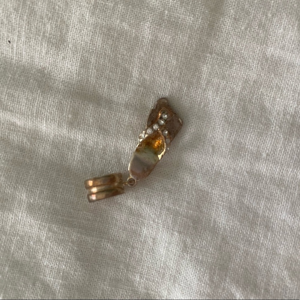 Sandal Pandora charm